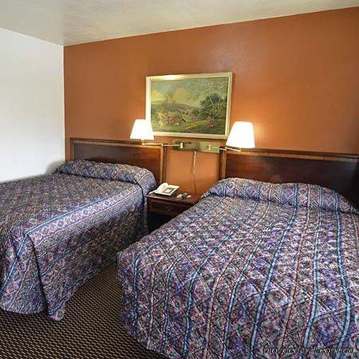 Rodeway Inn & Suites Pendleton Bilik gambar